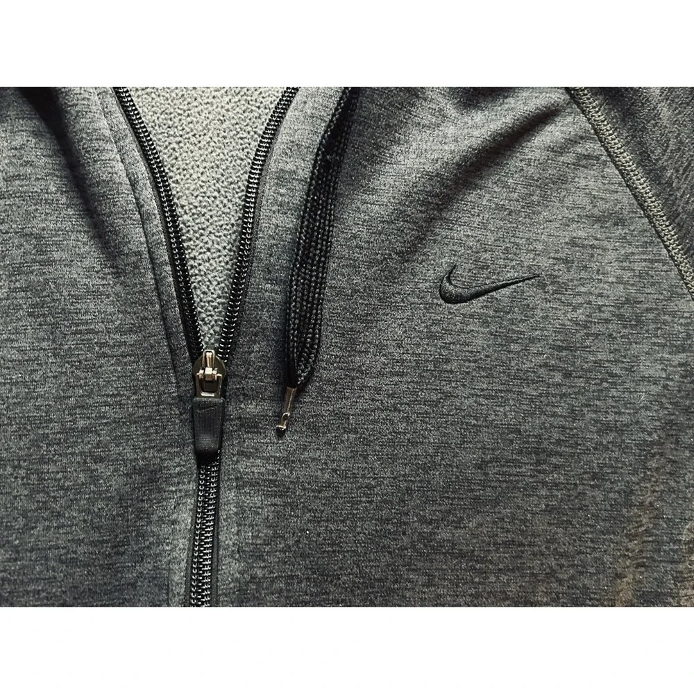 Nike Therma Fit Women's Medium Full Zip Running Sweatshirt Lightweight ThumbHole